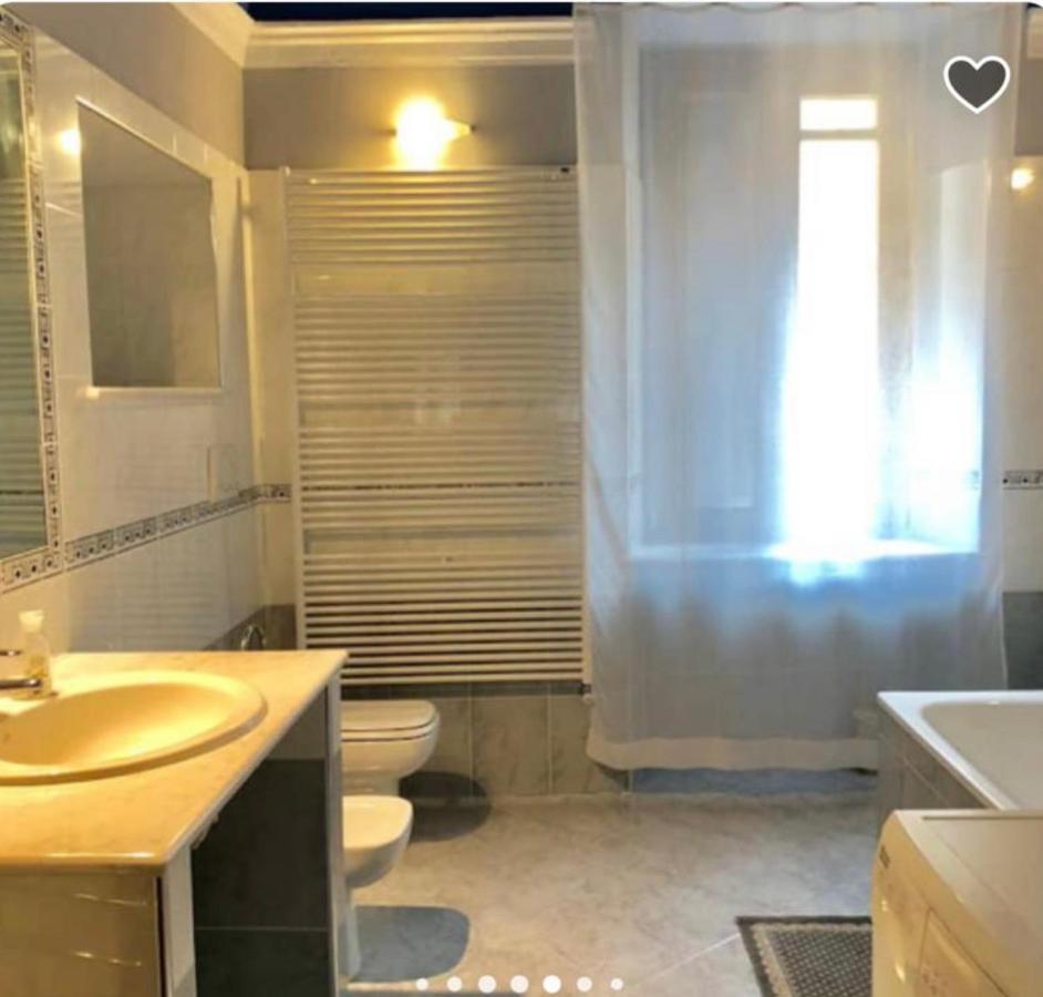 Camera Matrimoniale Privata Con Bagno Interno 베르첼리 외부 사진